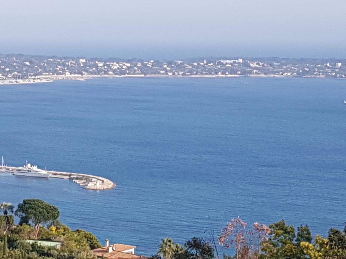 Villa Alamp#Supercannes #Golfejuan #Cannes #Mediterraneanpanoramicview #Piscine #Rooftop # Verymodern #Openliving #Closebeach #Closecapantibes Vallauris Dış mekan fotoğraf